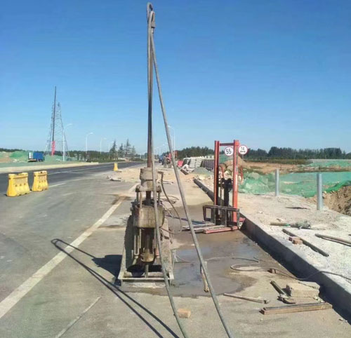 临翔公路高聚物注浆加固